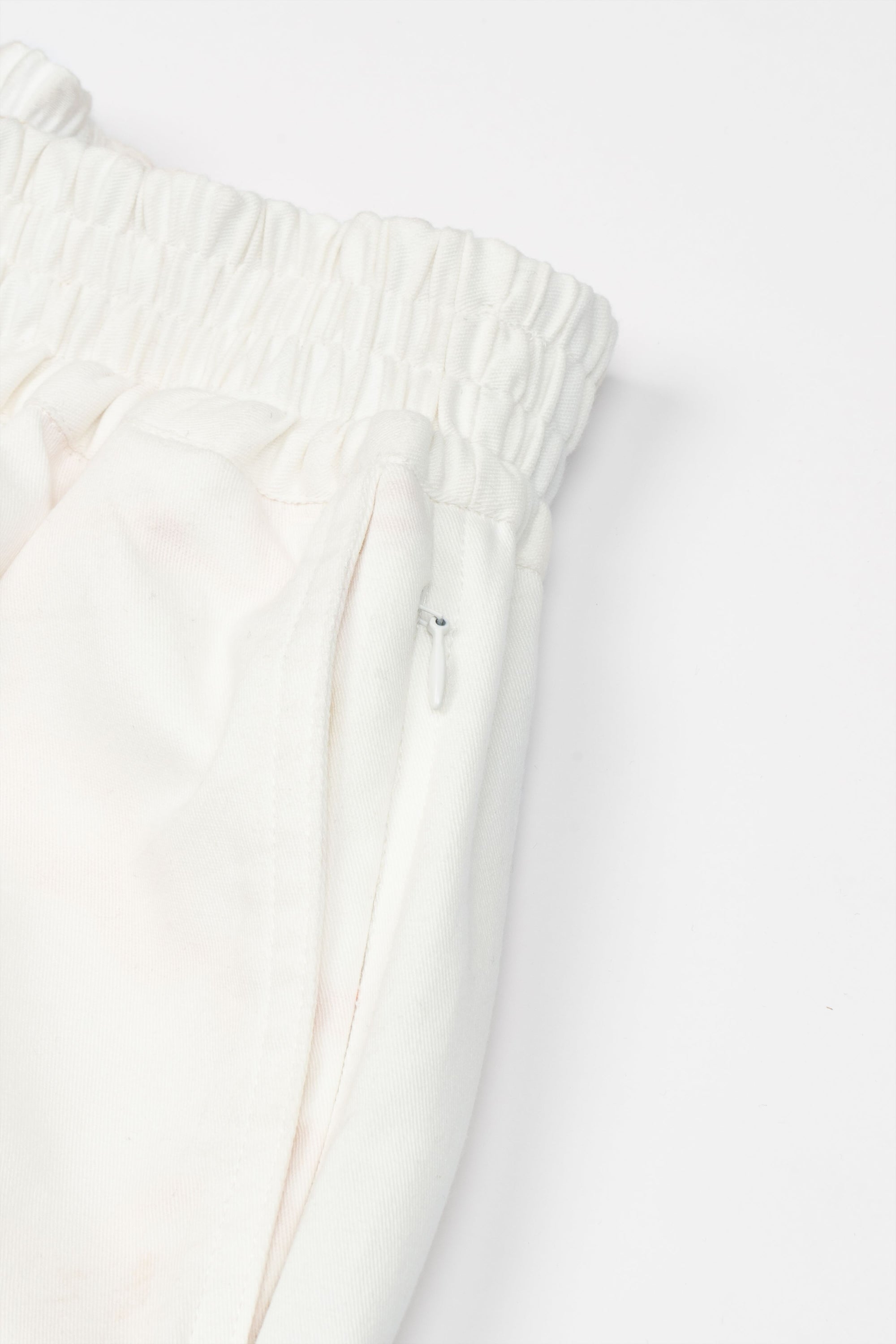 Recraft Walk Wear 002 - Oversized Pocket Pants White